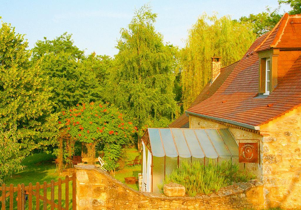 Gîtes Sibémol Simeyrols Esterno foto